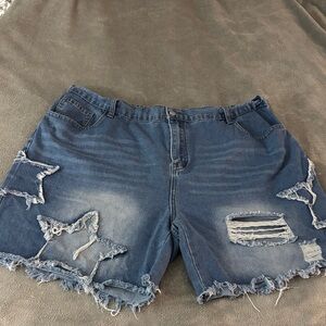 SHEIN Blue Distressed Star Patch Jean Shorts
